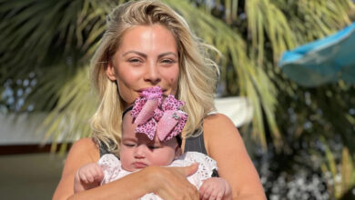 seray sever kasim ayinda denize girdi Nq2RwrHA