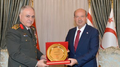 Tatar: Türk askerinin adadaki varlığı önemli 6 tatar turk askerinin adadaki varligi onemli QyjUQgQC