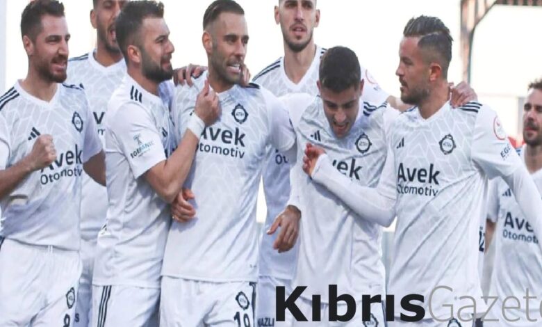 Altay'da 7 oyuncudan ihtar 1 altayda 7 oyuncudan ihtar KNMIdbgy