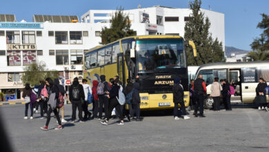 Bakanlık yüzde 10 önerdi KAR-İŞ yüzde 32 istiyor 1 bakanlik yuzde 10 onerdi kar is yuzde 32 istiyor DPAhz7kr