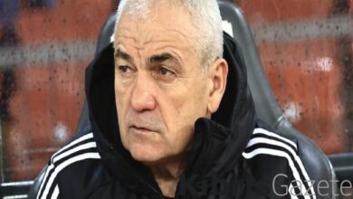 Beşiktaş'ta Rıza Çalımbay kararı: 9 gün daha takımın başında olacak 5 besiktasta riza calimbay karari 9 gun daha takimin basinda olacak IYD8miNX