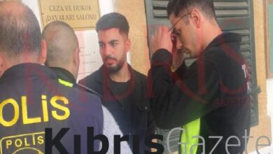 bisiklet surucusune carpti 105 metre ilerde durabildi 5aFzF1zl