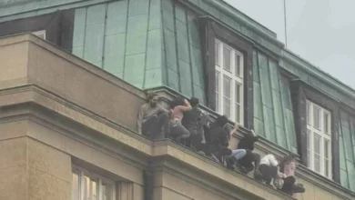 cekyanin baskenti pragda silahli saldiri en az 10 olu cok sayida yarali nJR2Jezb