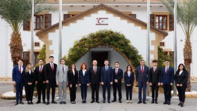 cumhurbaskani tatar istanbul bahcesehir universitesi siyaset bilimi uluslararasi iliskiler bolumu ogrencilerini kabul etti Jbpa4FnB