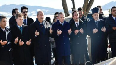 Cumhurbaşkanı Tatar Kars’ta… Sarıkamış Anıtı’nı ziyaret eden Tatar, şehitlere çiçek sundu, dua okudu 9 cumhurbaskani tatar karsta sarikamis anitini ziyaret eden tatar sehitlere cicek sundu dua okudu PUgmnREZ