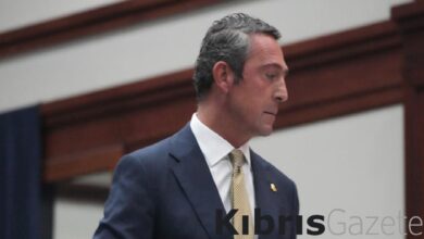 fenerbahceden galatasaraya sert gonderme bu zihniyetle ayni ortamda olmayiz RFaFvQZQ