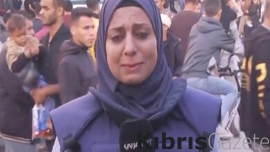 gazzedeki muhabirin en zor ani canli yayinda ailesinin yasadigi ev bombalandi 8MHtQEZx