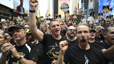 Hollywood oyuncularının grevi yapımcılarla varılan anlaşmanın onaylanmasıyla sonlandı 5 hollywood oyuncularinin grevi yapimcilarla varilan anlasmanin onaylanmasiyla sonlandi 6gE4F7FF