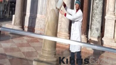 İtalya'da iklim eylemi: Aziz Markus Bazilikası'na çamurlu su döktüler 1 italyada iklim eylemi aziz markus bazilikasina camurlu su doktuler jX7mS9zV