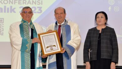 kirgizistanda cumhurbaskani tatara fahri doktora unvani bWPegBzS