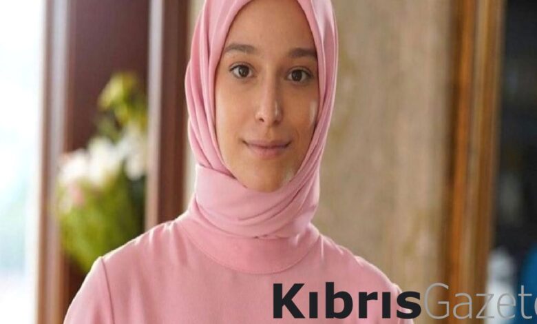 Kızılcık Şerbeti Mihri’nin sevgilisi bakın kim çıktı! "Çok şanslı adam" 1 kizilcik serbeti mihrinin sevgilisi bakin kim cikti cok sansli adam 1Uvz4j4Q