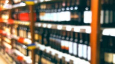 Lefkoşa’da faaliyet gösteren iki farklı marketten alkol çaldılar 3 lefkosada faaliyet gosteren iki farkli marketten alkol caldilar 16jjdci2