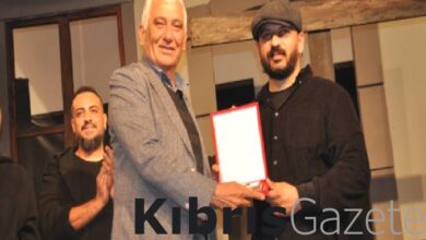 Mozart ve Salieri Güzelyurt’ta sahnelendi 8 mozart ve salieri guzelyurtta sahnelendi 1GfyIs5y