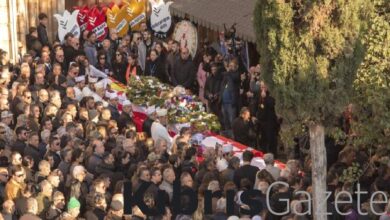 Ölümlerin ve acıların gölgesinde bir yıl: 2023 8 olumlerin ve acilarin golgesinde bir yil 2023 ER47lh5q