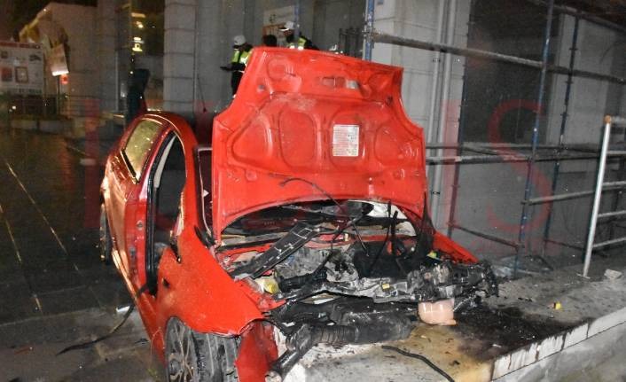 Ortaköy’de feci kaza: Kural tanımayan sürücü dehşet saçtı! 1 ortakoyde feci kaza kural tanimayan surucu dehset sacti fsDyOid6