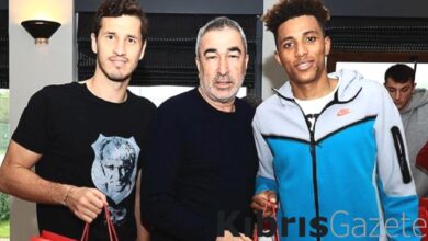 Samet Aybaba ve Feyyaz Uçar, Beşiktaşlı futbolculara yeni yıl hediyesi verdi 9 samet aybaba ve feyyaz ucar besiktasli futbolculara yeni yil hediyesi verdi nGl7XrOz