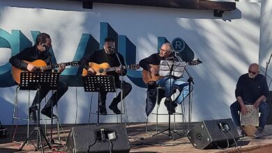 Serdar Denktaş ve arkadaşları çocuklar için çaldı 4 serdar denktas ve arkadaslari cocuklar icin caldi Fs9mNSGc