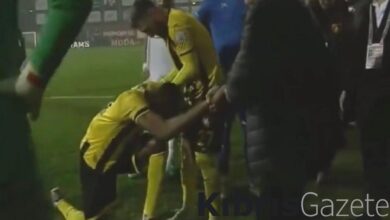 Simon Deli'nin sahadan çekilmemek için başkana yalvardığı anlar gündem oldu 9 simon delinin sahadan cekilmemek icin baskana yalvardigi anlar gundem oldu UCO5ehxJ