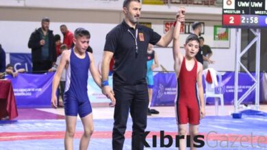 Sivas’ta pehlivanlar mindere çıktı 10 sivasta pehlivanlar mindere cikti 6xNChOLN