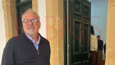 Tabipleri Birliği üyesi olmadan üniversitede hasta muayene etti 8 tabipleri birligi uyesi olmadan universitede hasta muayene etti KAVYUz6H