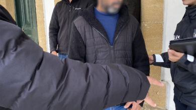 Valizleri soyan iki zanlı cezaevine gönderildi 1 valizleri soyan iki zanli cezaevine gonderildi p7kuH3ZH