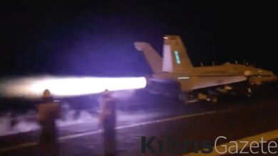 ABD ve İngiltere'den Yemen'e hava saldırısı: 5 kent hedef alındı 8 abd ve ingiltereden yemene hava saldirisi 5 kent hedef alindi psWs9wT3