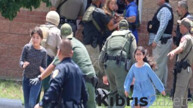 ABD'de 21 kişinin öldüğü okul saldırısında polis suçlu bulundu 7 abdde 21 kisinin oldugu okul saldirisinda polis suclu bulundu v9tTWSCv