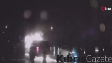 ABD'de benzin bidonu yüklü araç kalabalığın arasına daldı 9 abdde benzin bidonu yuklu arac kalabaligin arasina daldi PSIlL2Ze
