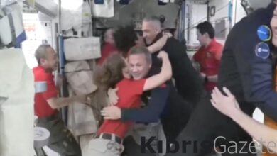 alper gezeravci ve ekip arkadaslari uluslararasi uzay istasyonuna gecis yapti nm7hdHOT