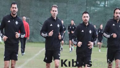altayda futbolcular idmana cikmiyor kriz buyudu NOrtXSIy