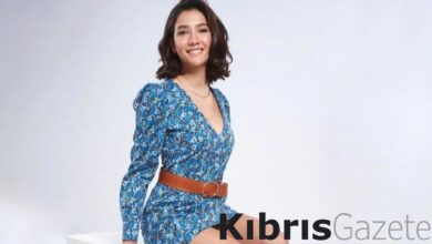 aybuke pusat kopegi ile poz verdi tarzina yorum yagdi pXtYnbeE