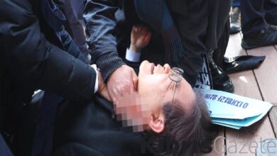 Bıçaklı saldırıya uğrayan Güney Kore ana muhalefet lideri ameliyat edildi 1 bicakli saldiriya ugrayan guney kore ana muhalefet lideri ameliyat edildi OVEkdBTn