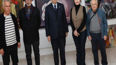 cumhurbaskani tatar kibrisin seckin sanatcilari sergisini ziyaret etti ixfhOwlu
