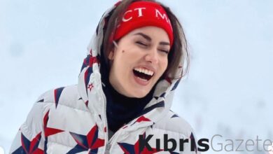 fahriye evcen ile burak ozcivit kar tatilinde ozcivit ailesinin kar pozlarina begeni bagdi EUpsbPBg