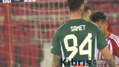 Fatih Terim, Samet Akaydin'i santrforda oynattı 2 fatih terim samet akaydini santrforda oynatti gkhNZDFl