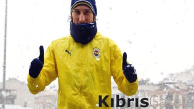 Fenerbahçe'nin yeni transferi Çağlar Söyüncü, ilk antrenmanına çıktı 2 fenerbahcenin yeni transferi caglar soyuncu ilk antrenmanina cikti PNKX2CnC