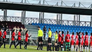 futbolda buyuk basari gedizli kizlar birinciligi yine kimseye birakmadi 8TXWyh3b