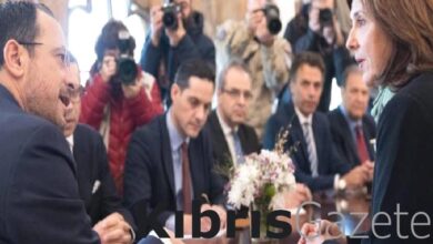 Holguin, Hristodulidis ile görüştü 7 holguin hristodulidis ile gorustu tDjHCMCR