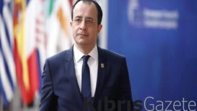 Hristodulidis’in popülerliği azaldı 3 hristodulidisin populerligi azaldi 7blguKY2