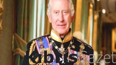 İngiltere Kralı Charles’ın kamu kurumlarına asılacak portresi tanıtıldı 10 ingiltere krali charlesin kamu kurumlarina asilacak portresi tanitildi q92DC8HE