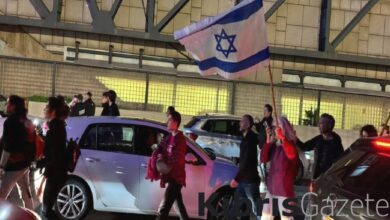 İsraillilerden Netanyahu'ya tepki: İstifası ve erken seçim istendi 3 israillilerden netanyahuya tepki istifasi ve erken secim istendi C9Q5Am33