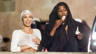 Kanye West, giyimiyle dikkat çeken eşi Bianca Censori'nin özel hallerini paylaştı 10 kanye west giyimiyle dikkat ceken esi bianca censorinin ozel hallerini paylasti M6ZljlWf