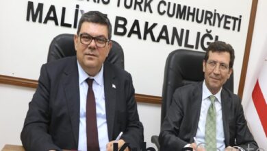 MALİYE BAKANLIĞI İLE KKTC MERKEZ BANKASI ARASINDA PANDEMİ DÖNEMİNDE KULLANDIRILAN KREDİLER İLE İLGİLİ DÜZENLENEN PROTOKOL İMZALANDI 1 maliye bakanligi ile kktc merkez bankasi arasinda pandemi doneminde kullandirilan krediler ile ilgili duzenlenen IM2sZSPE