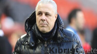 marius sumudica galatasaray deplasmanina futbol oynamaya gidiyoruz WRnZEvxn