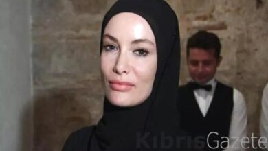 Oyuncu Gamze Özçelik Epstein skandalına tepki gösterdi 3 oyuncu gamze ozcelik epstein skandalina tepki gosterdi zq8Bl1Aq