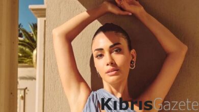 ozge yagizin annesini gorenler kucuk dilini yuttu guzelligi annesinden geliyormus rdLhyJib