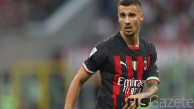 Rade Krunic, Fenerbahçe için gemileri yaktı 1 rade krunic fenerbahce icin gemileri yakti RsMvdBPY