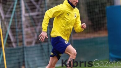 rade krunic takimla birlikte ilk antrenmanina cikti ZlUBJgbG