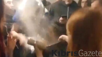 Rusya'da mutfağa sis bombası attı: Sevgilisinin verdiği karşılık şaşkına çevirdi 4 rusyada mutfaga sis bombasi atti sevgilisinin verdigi karsilik saskina cevirdi iwVRCS5I