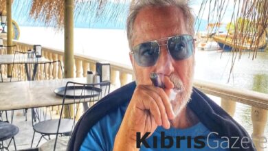 sovmen mehmet ali erbil kendisinden 40 yas kucuk sevgilisi gulseren ceylanla baristi 5XYLVuNR